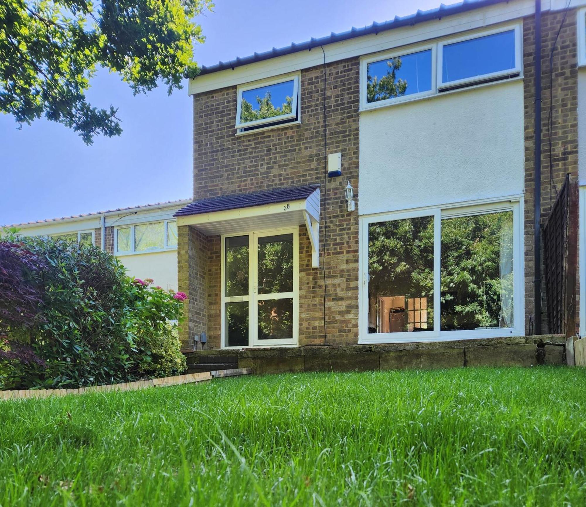 Twin Room In Crawley,Gatwick,West Sussex Ifield Zewnętrze zdjęcie